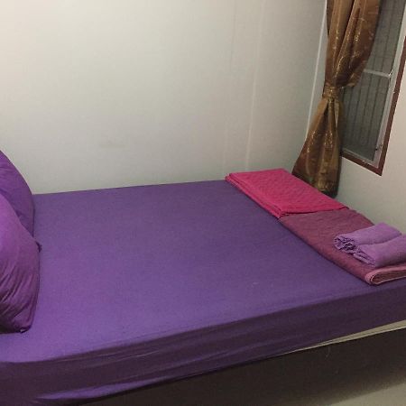 Ricos Honey Place Guesthouse Bangkok Eksteriør bilde