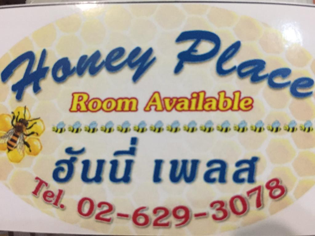 Ricos Honey Place Guesthouse Bangkok Eksteriør bilde