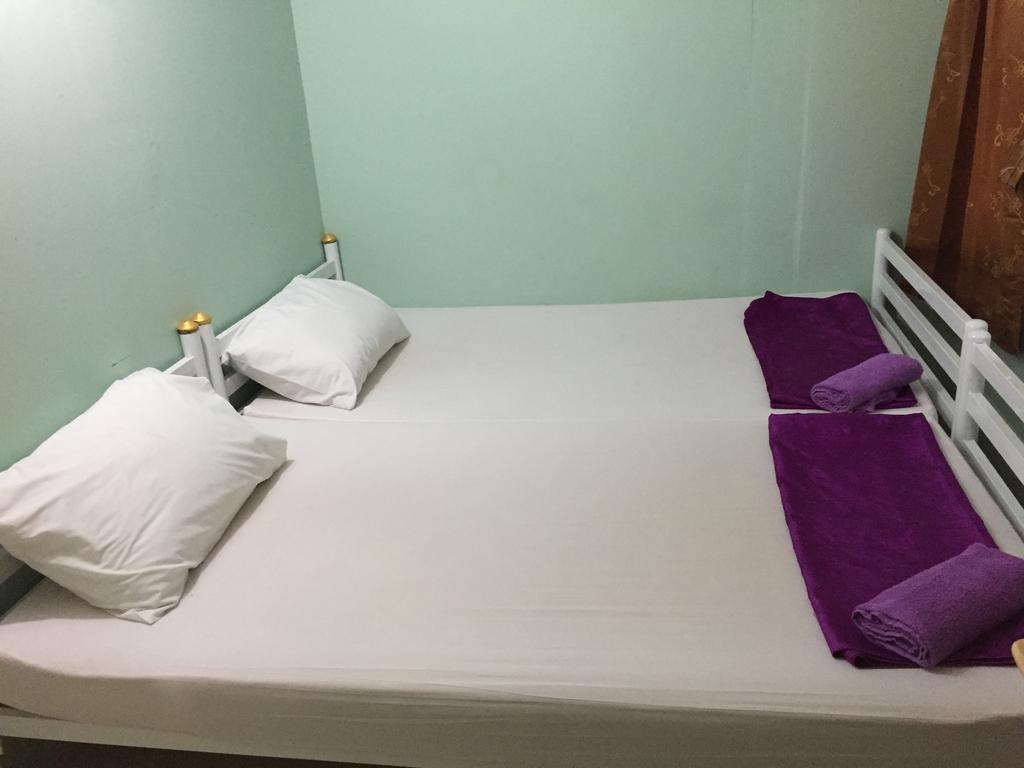 Ricos Honey Place Guesthouse Bangkok Eksteriør bilde