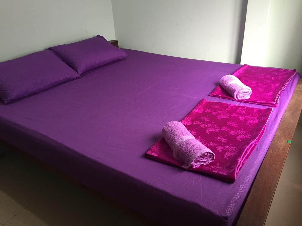 Ricos Honey Place Guesthouse Bangkok Eksteriør bilde