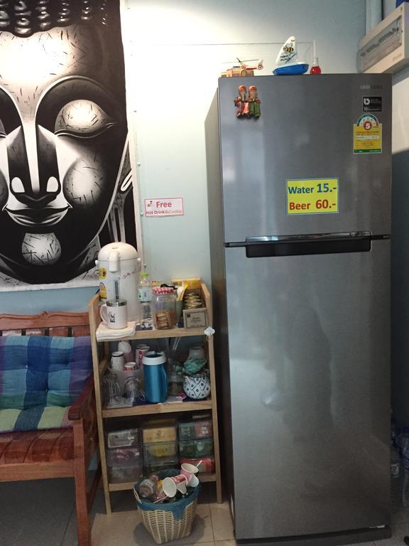 Ricos Honey Place Guesthouse Bangkok Eksteriør bilde